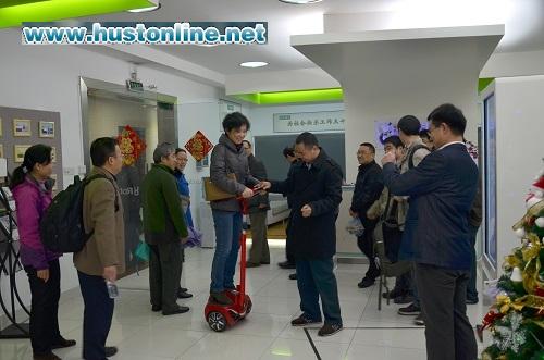 beat365中国官方网站自动化学院考察团参观易步科技.JPG